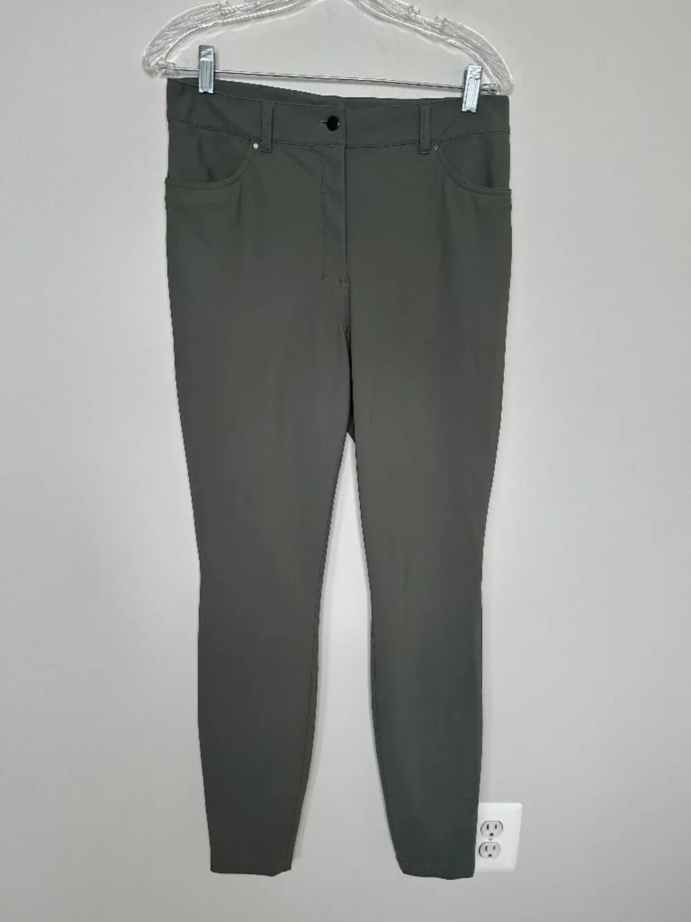 Lululemon Men's ABC Classic-Fit 5 Pocket Pant Warpstreme Willow Leaf Size 31